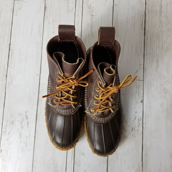 L.L. Bean Bean Boots 6\